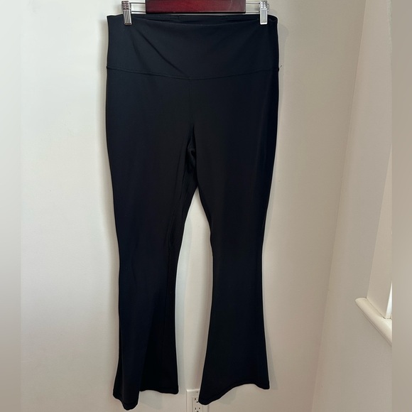 Lululemon Align High-Rise Mini Flare Pant 32" - Picture 6 of 11